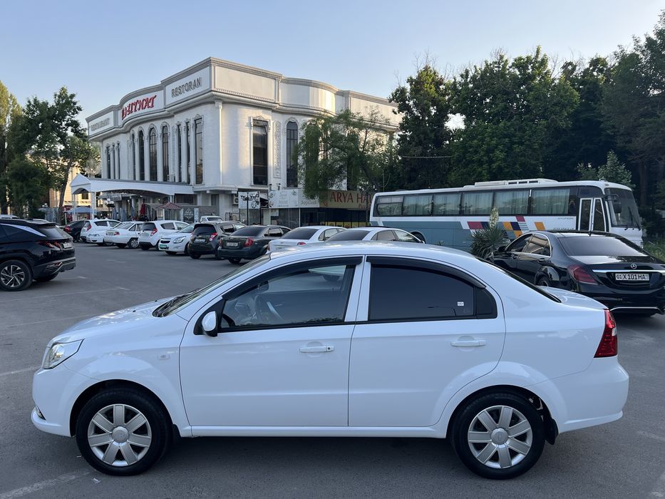 Nexia 3 Ravon Avtomat 2018/19 Elegant 105.000 km