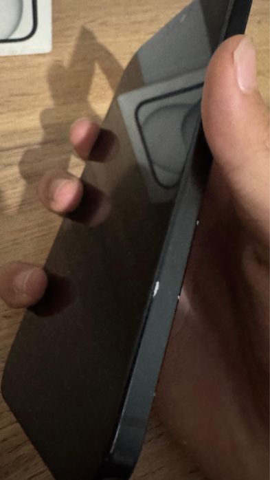 Iphone 15 128\6
