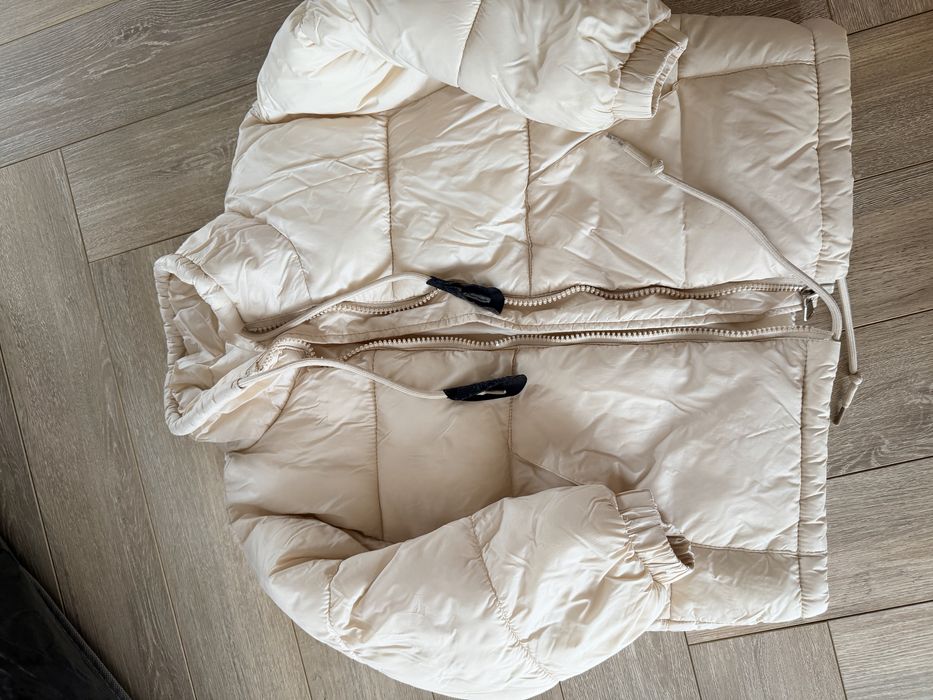 Продам детские вещи на девочку