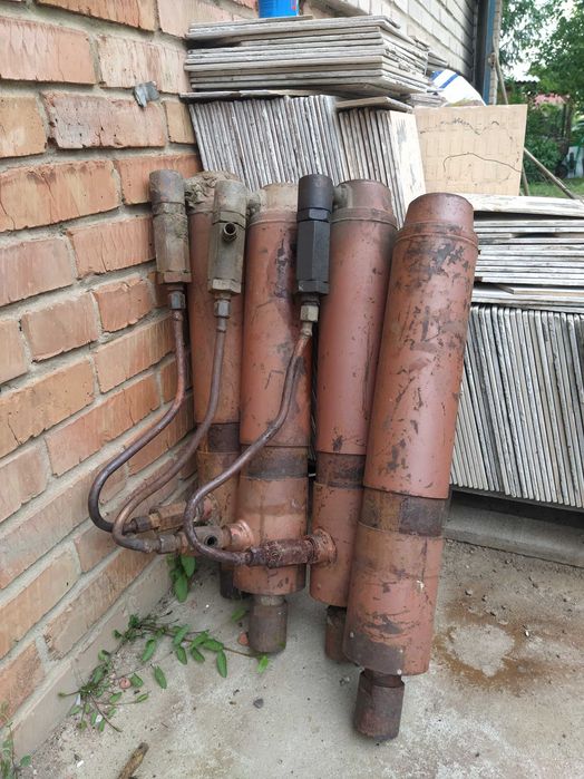 Продам гидроцилиндры