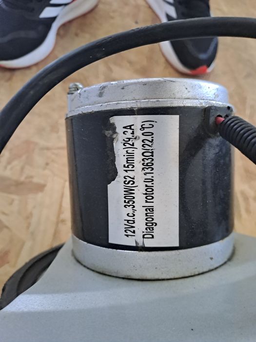 Muvar roata electrica rulota