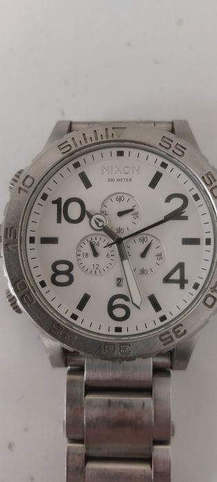 Ceas nixon schimb