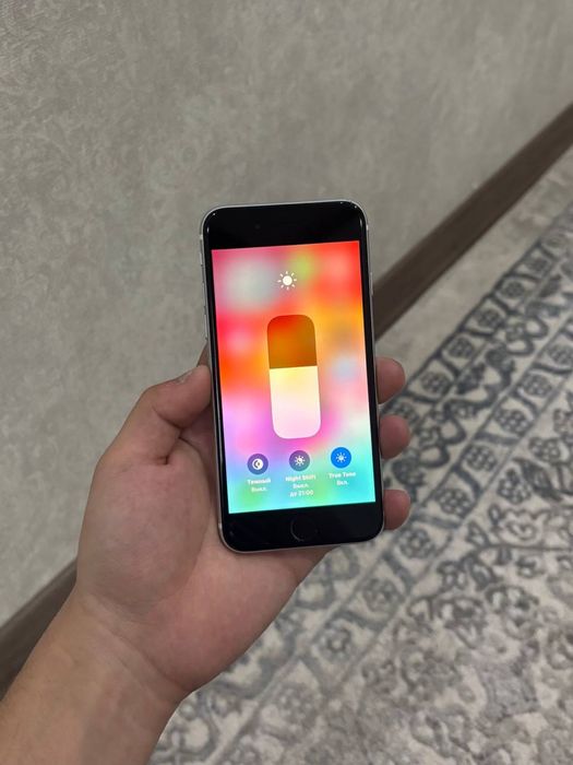 iphone  Se 2020