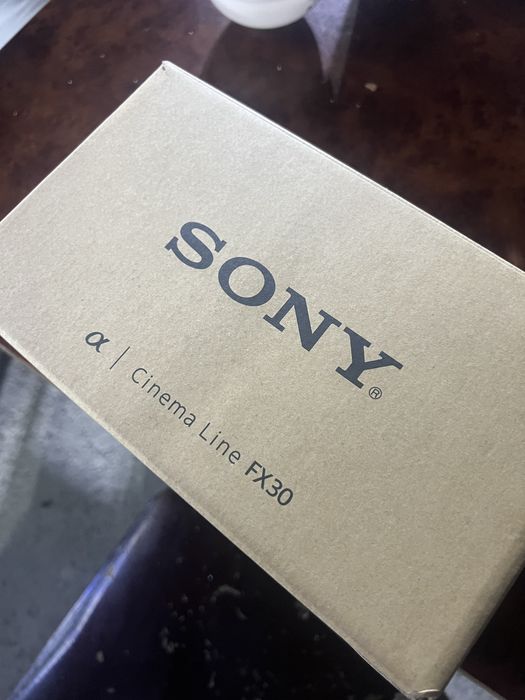 Sony fx 30 sotiladi