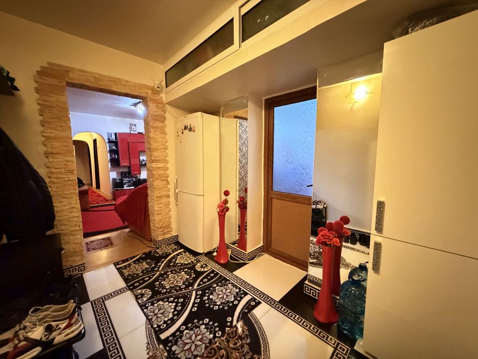 Apartament 3 camere - Zona Piața Mare
