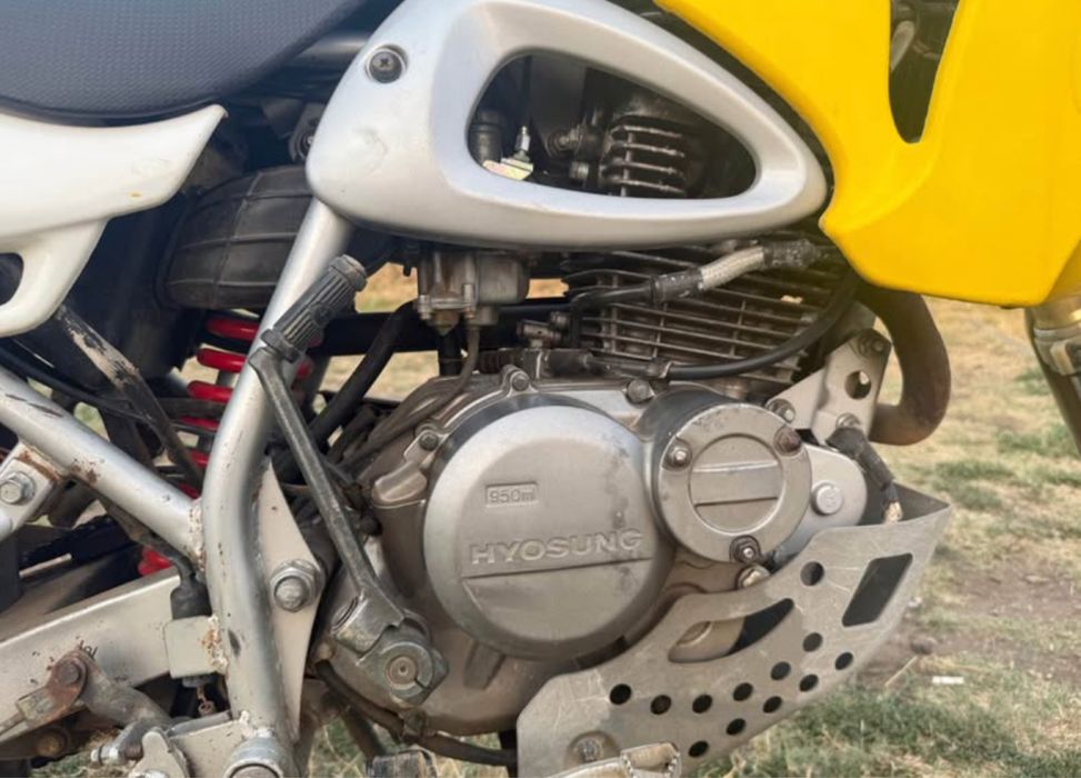 Hyosung 125cc ендуро