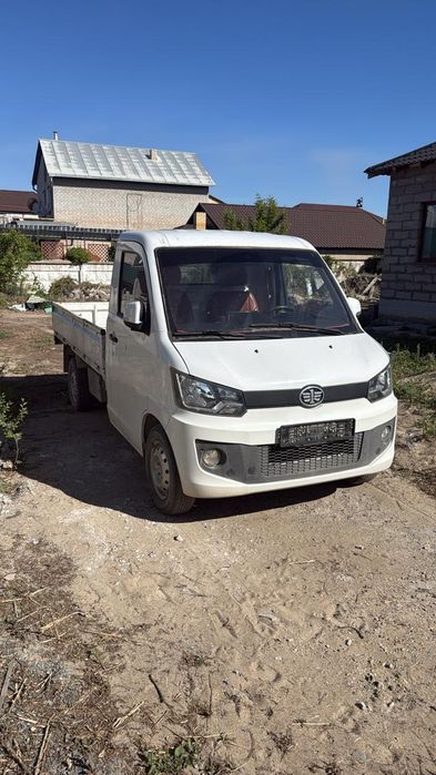 Бортовой FAW грузоперевозки