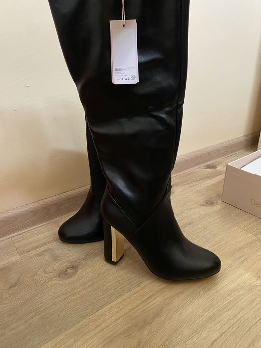 Ботуши, черни DeeZee