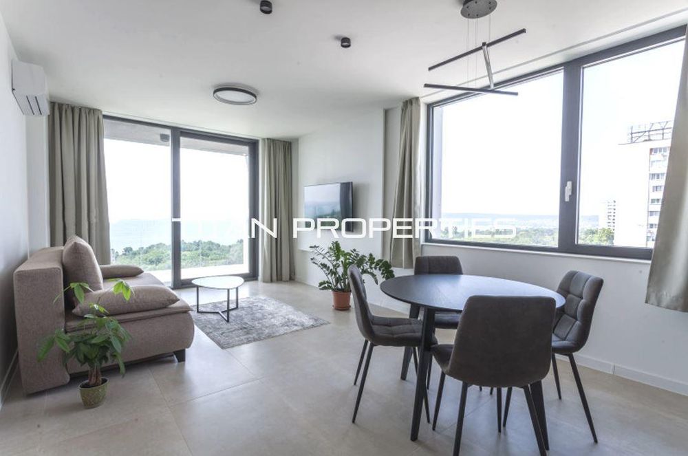 Дава се под наем Двустаен апартамент в Варна, Чайка - 76 кв.м за 1500 € - Снимка #1