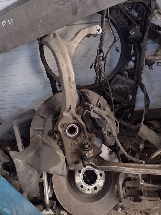 Шенкел за VW Phaeton и Ауди А8