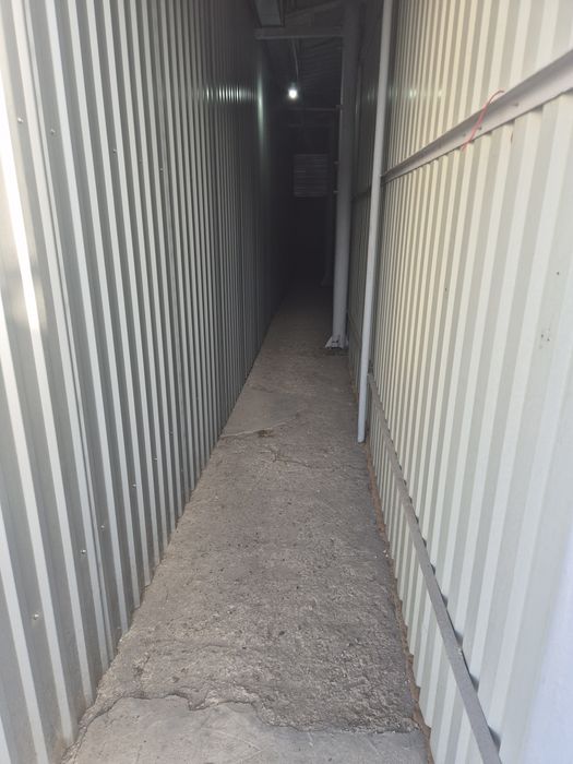 Închiriez garaj str Cuza Vodă