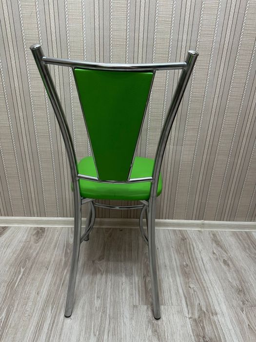 Стулья кухонные комплект