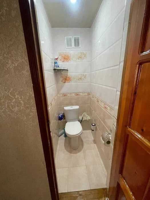 UL Navoiy kochada 2xonali Kvartira Sotiladi !!