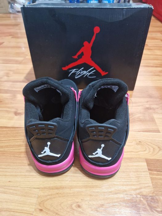 Adidasi jordan 4