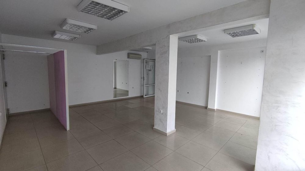 Продава се Магазин в Бургас, Славейков - 43 кв.м за 1000 €/кв.м - Снимка #2