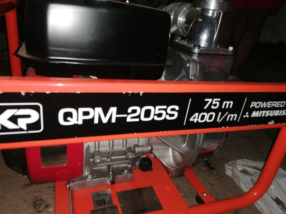 Бензинова Високо напорна помпа 2цола 7bar.