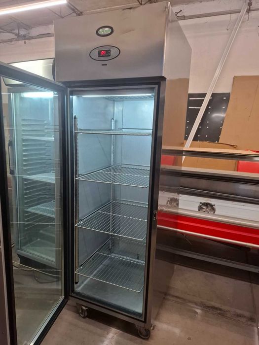 Мобилен хладилник със стъклена врата Foster PROG600H-A