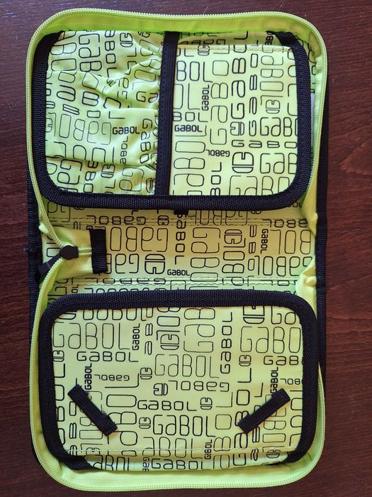 Ученическа раница Gabol на колелца с несесер