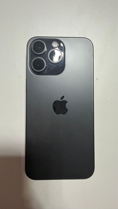 Продам IPhone 15 pro max