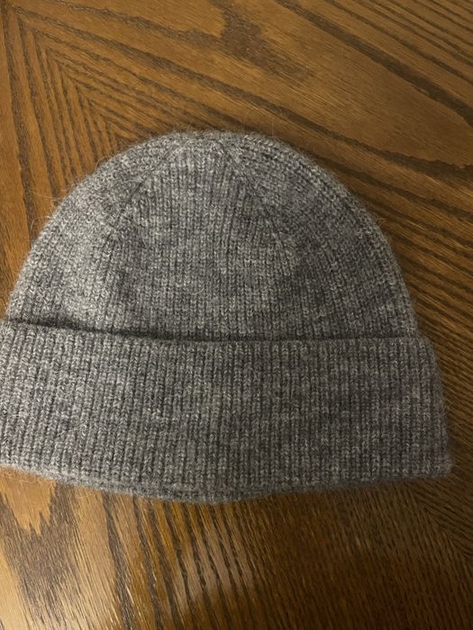 Шапка Италия, Massimo dutti