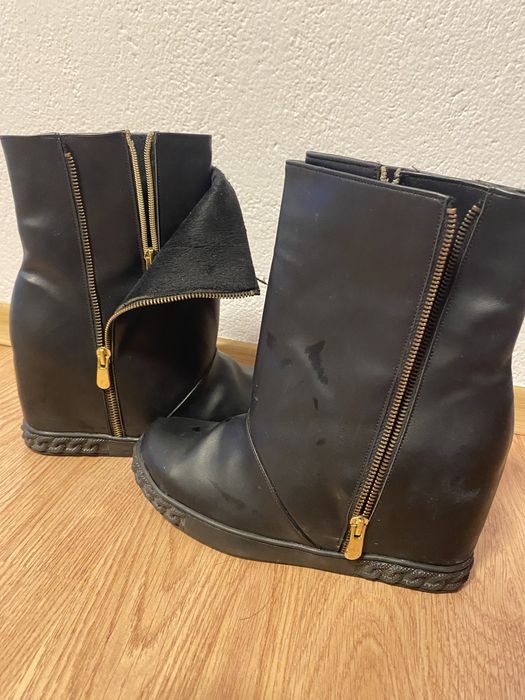 Дамски боти