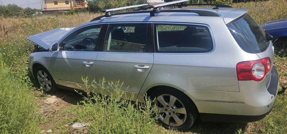 Dezmembrez wv passat break b6 argintiu culoare LA7W