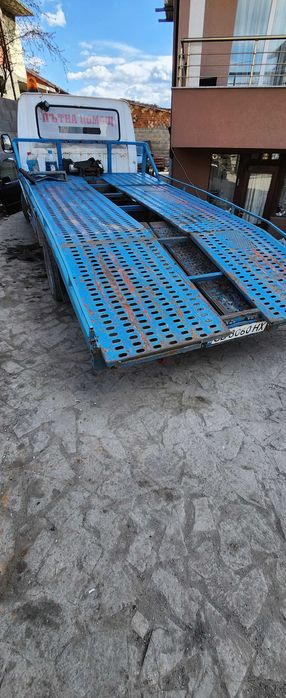 Продавам пътна помощ Форд Транзит