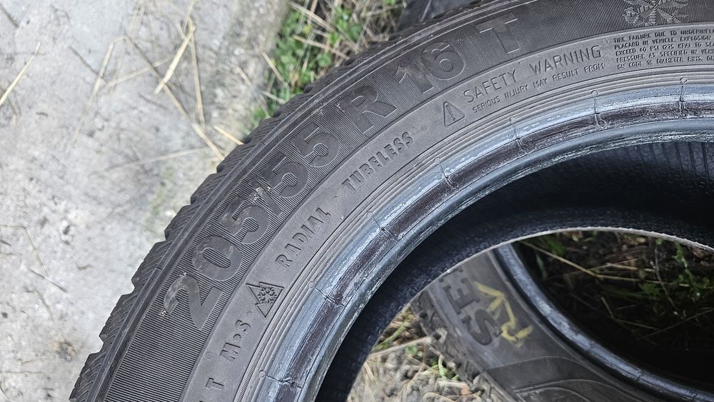 2бр гуми 205 55 16 семперит