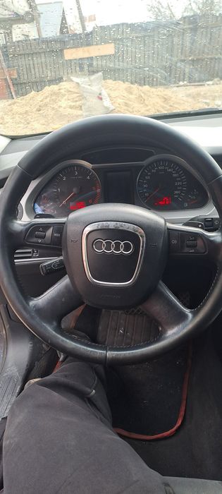 Vând volan audi A6 c6 cu cumezi padele airbag