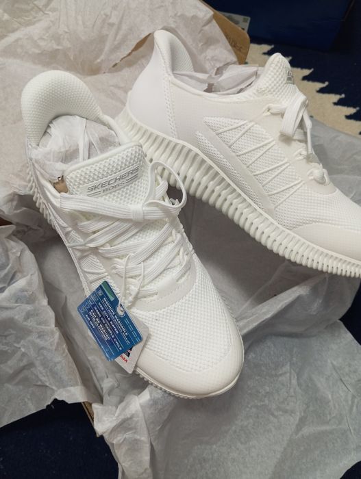Adidași Skechers dama 38