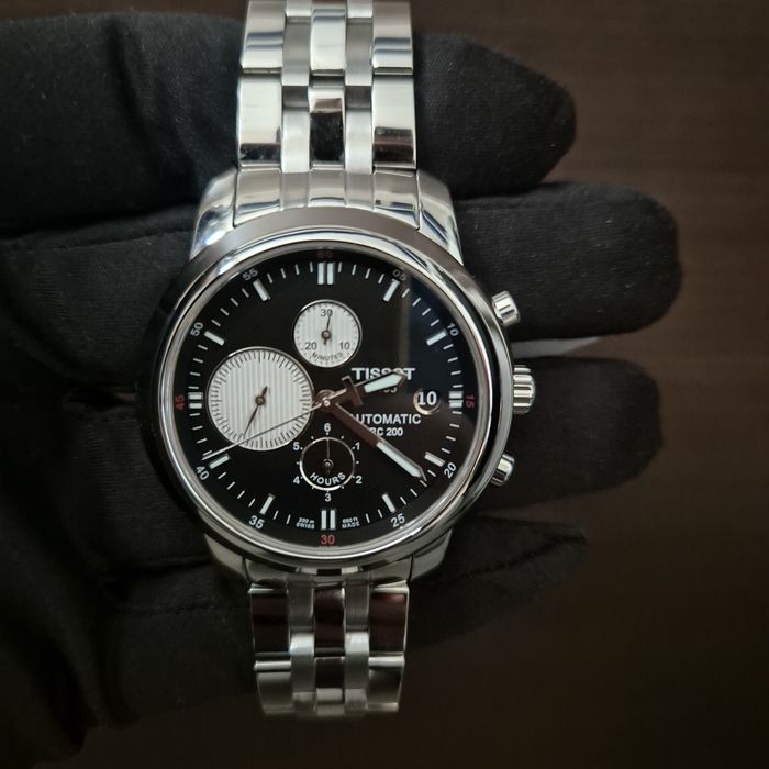Продам оригинальные часы Tissot