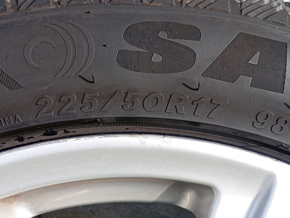 17цола Джанти с зимни гуми 225/50/17