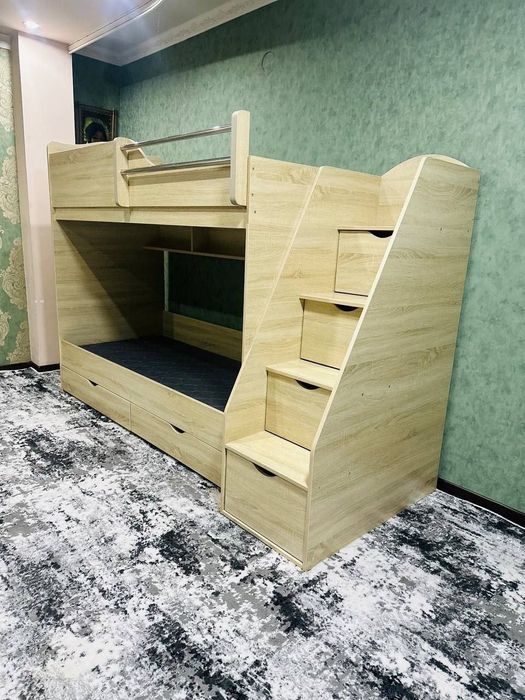 Деская кровать двух этажная