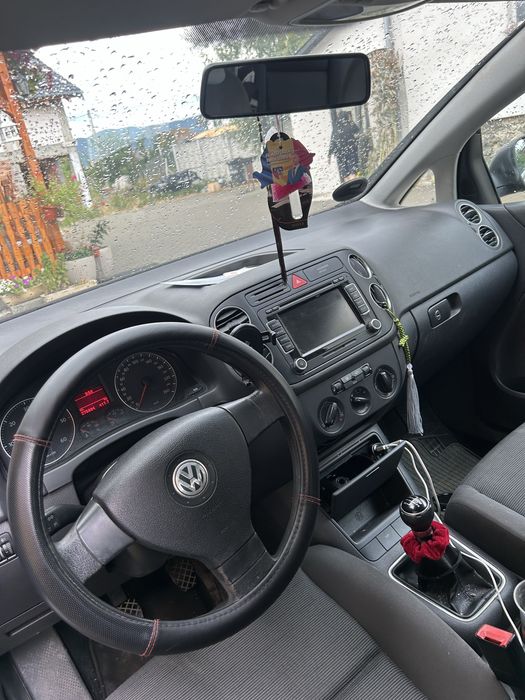 De vanzare Golf V plus
