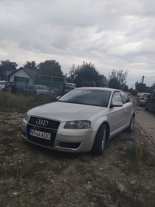 Vând audi a3 2005 1.6 benzina