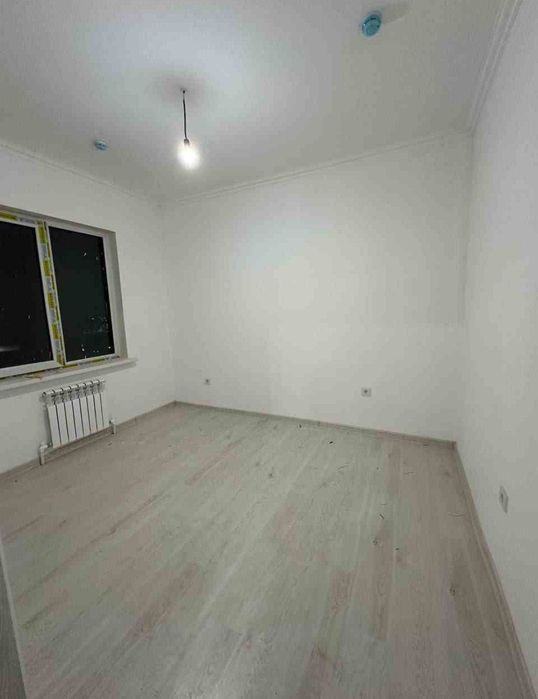 Yashnabod tumani olmos mahallasi 3/10/16 srochna sotiladi