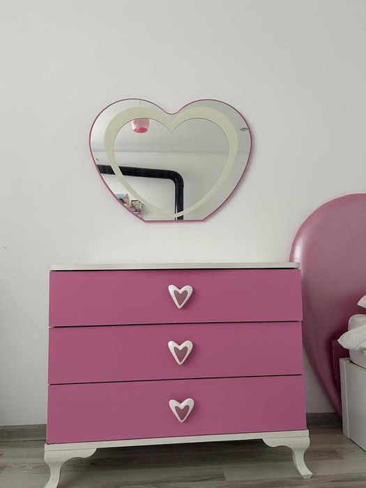 Мебели за детска стая за момиче