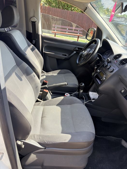 VOLKSWAGEN Caddy 2012 — imagine 4