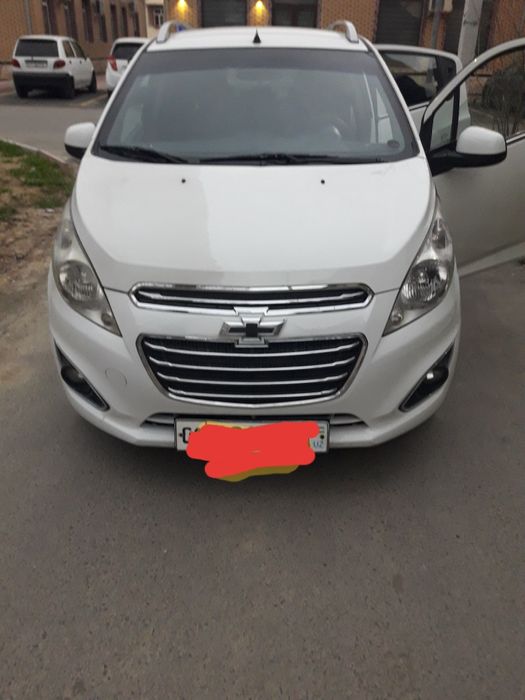 Автомобил спарк в хорошем састаяние