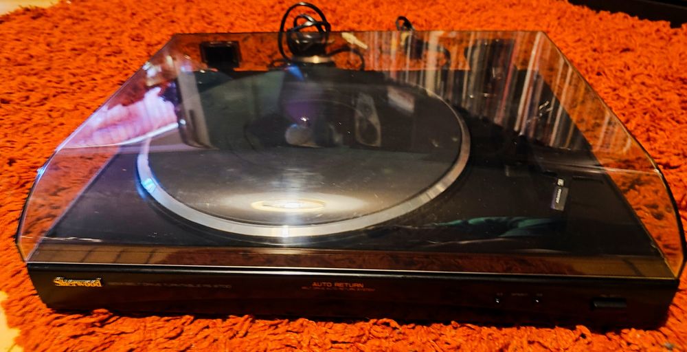 Linie audio Sherwood amplificator CD tuner pickup