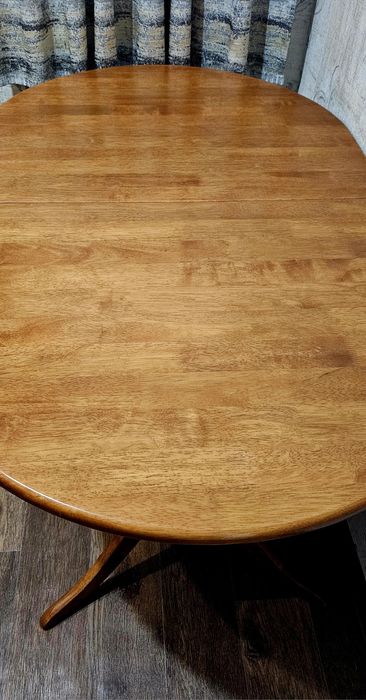 Кухонный стол. Стол+стулья