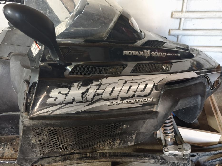 Продаётся снегоход Ski-Doo 1000