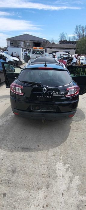 Rulou Portbagaj Renault Megane 3 2015