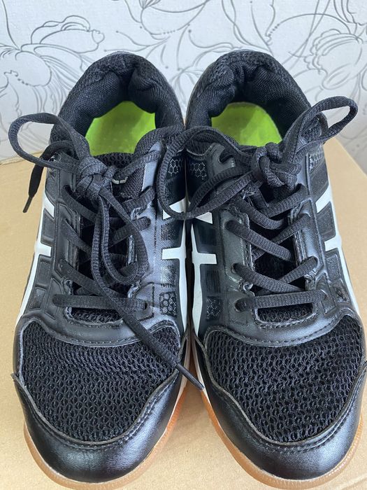 Кроссовки 37 размер