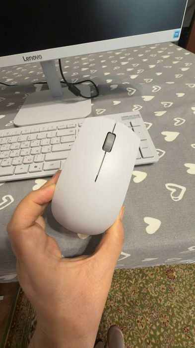 Продам моноблоки Lenovo