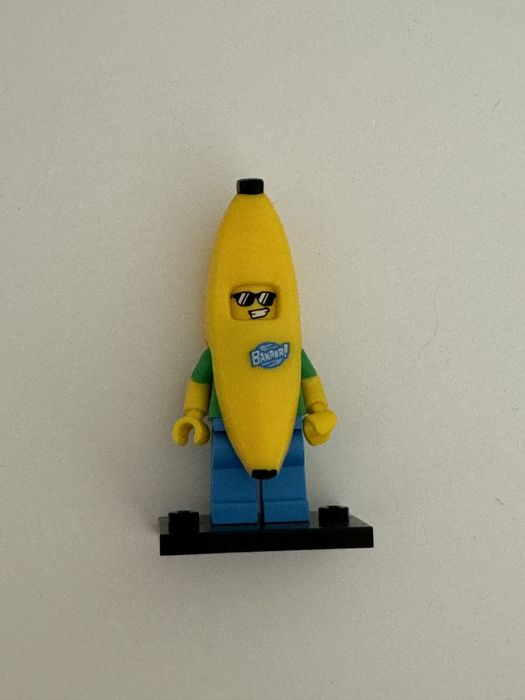 Фигурка лего банан