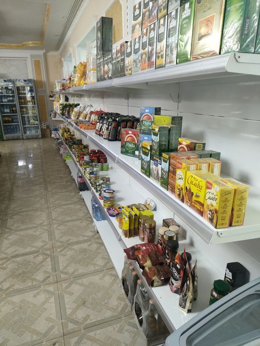 Полки для магазинов