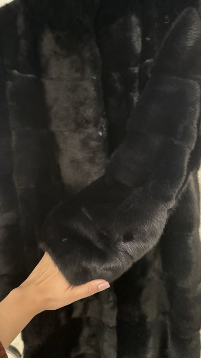 Женская норковая шуба