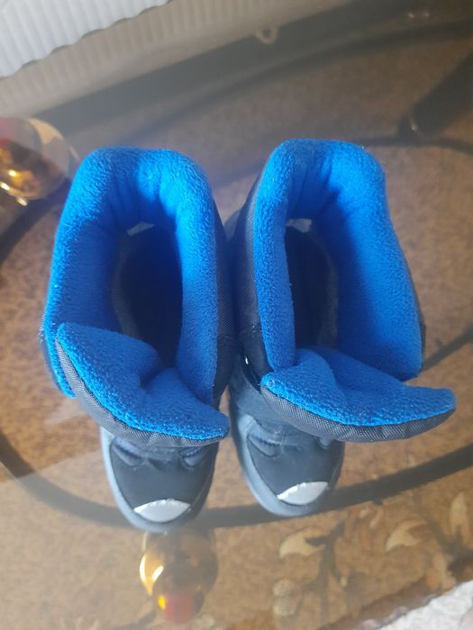 Продам обувь на подростка