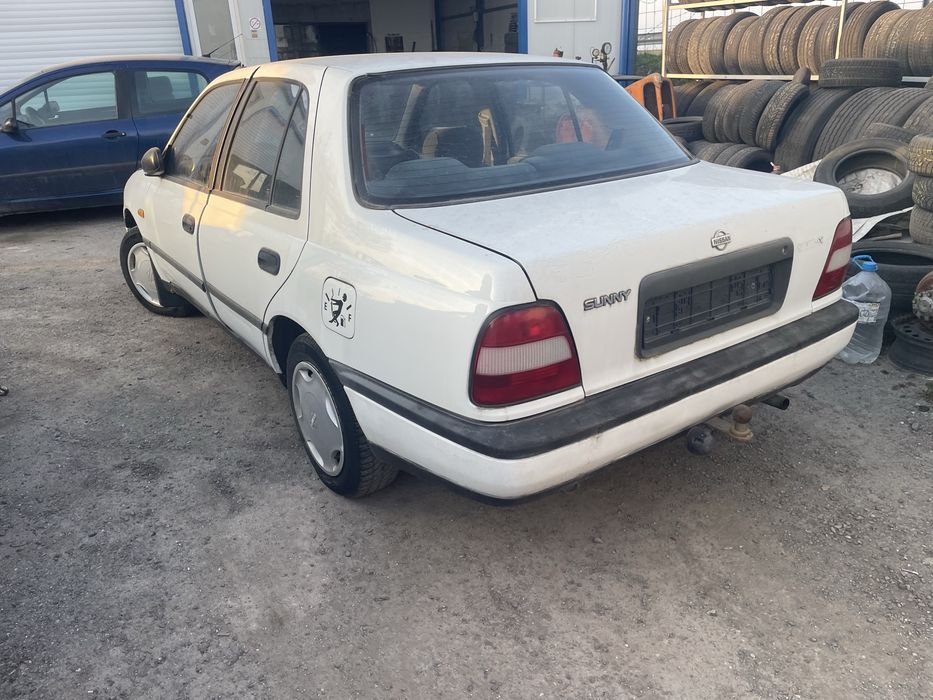 Нисан съни/Nissan SUNNY  1.6 66kw на части